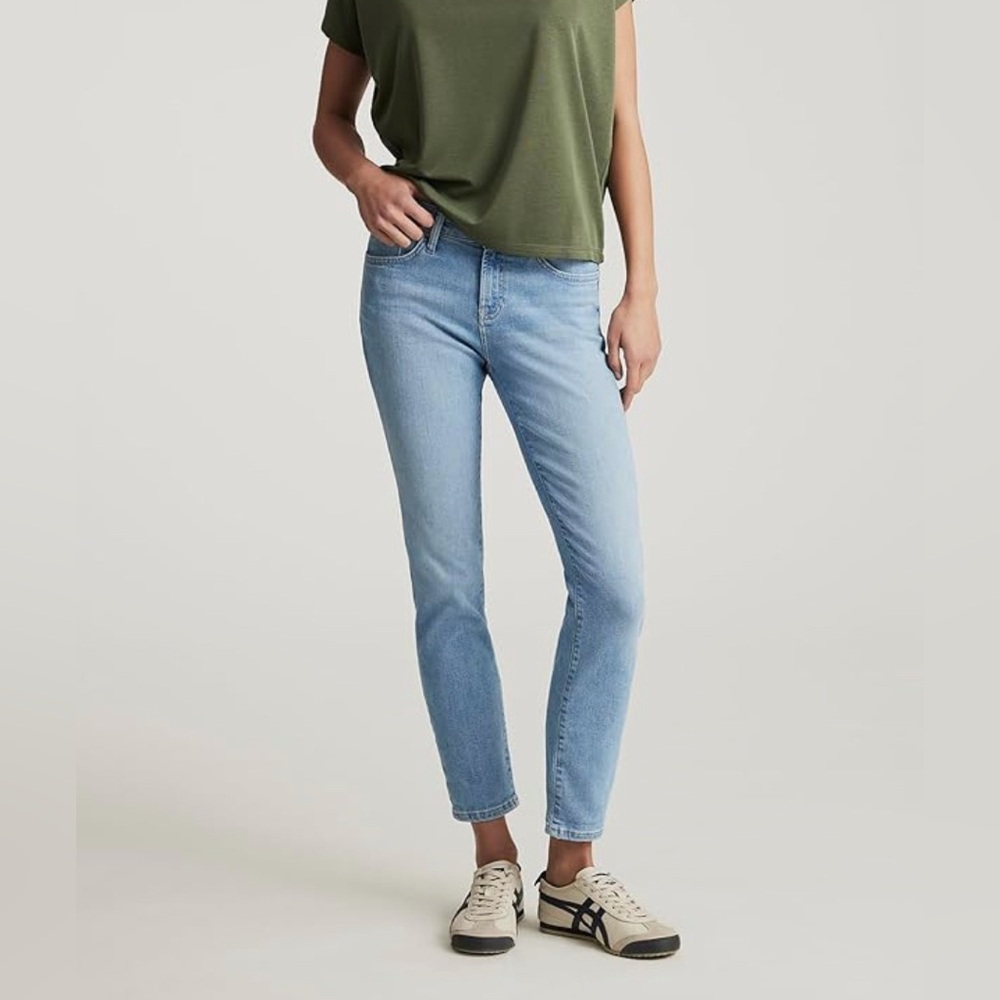 Mavi Emma Mid Rise Slim Leg Boyfriend Jeans Classic Light Blue Women's 29/32 EUC
